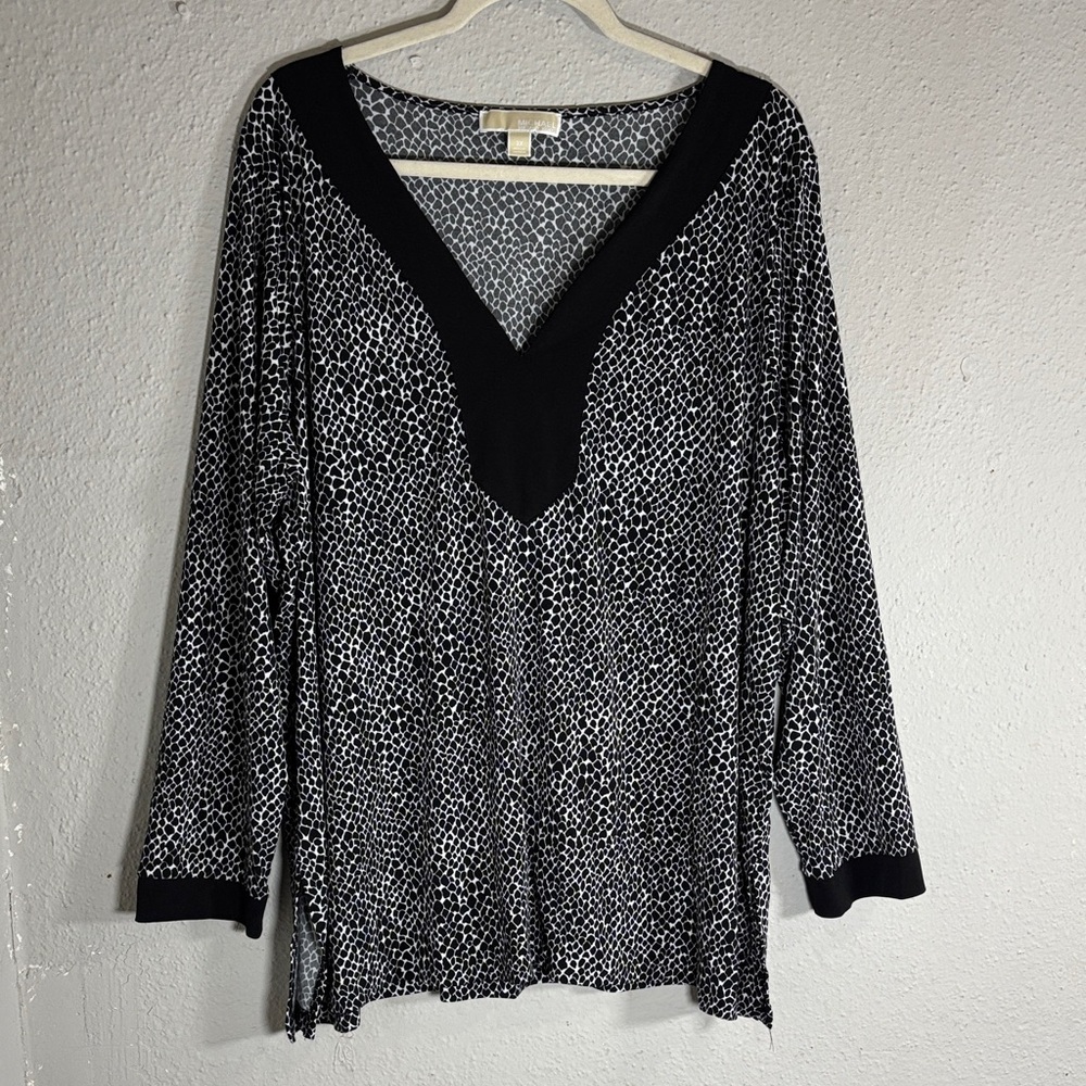 MICHAEL Michael Kors Black and White Patterned Blouse